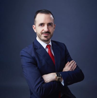 Dr. Carmelo Santillán Ramos