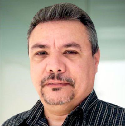 Dr. Eduardo Márquez Canosa
